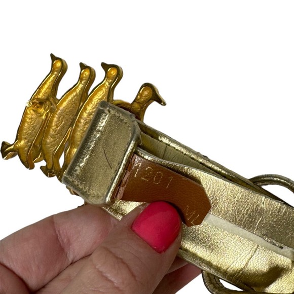 Vintage Gold Penguin Buckle Woven Belt M/L Glam Novelty Animal Regency Eclectic - Picture 6 of 6